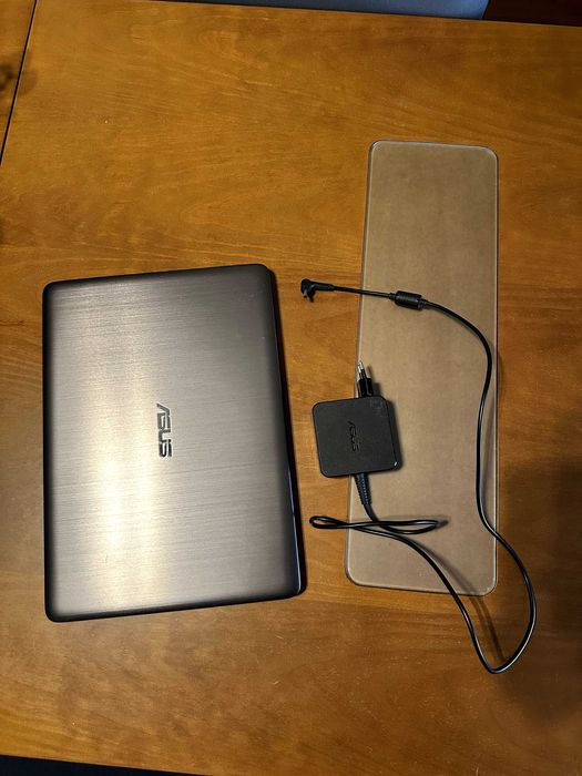 Computador ASUS K401U