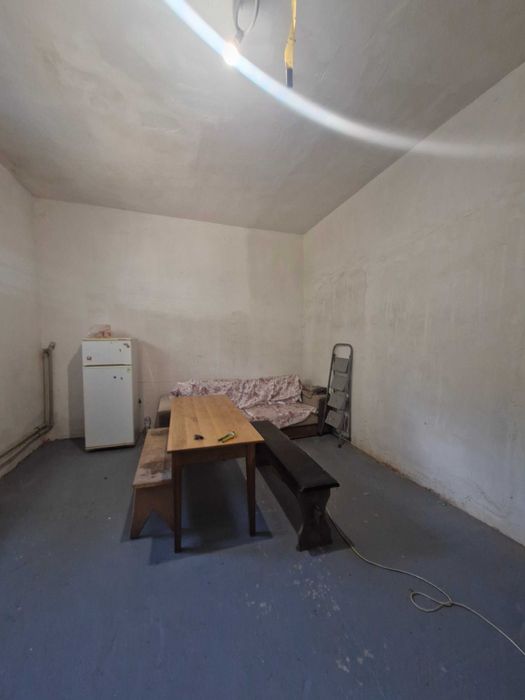 Продається приміщення під бізнес.