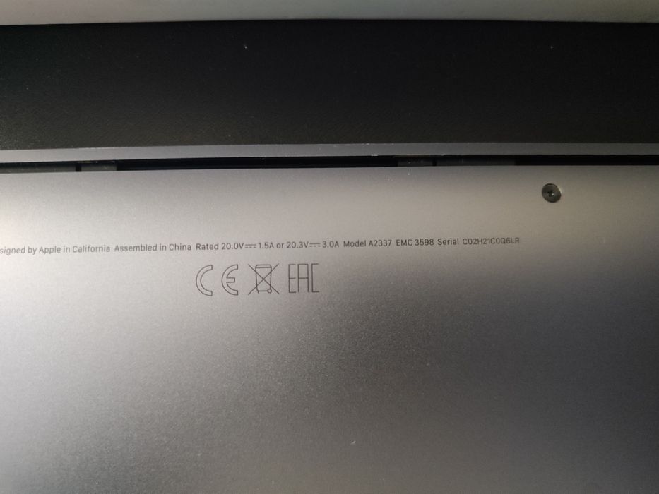 MacBook AIR M1 16/256 a2337