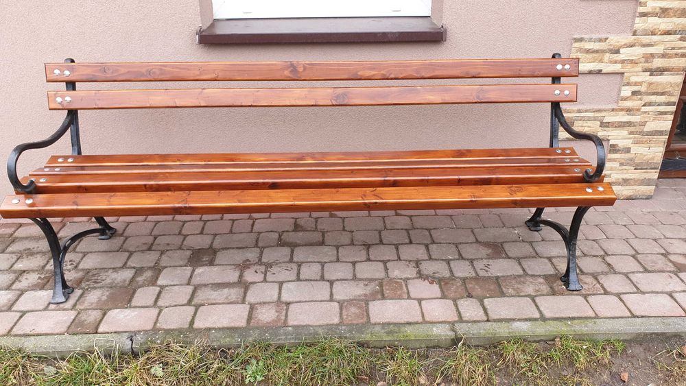 Ławka ogrodowa z oparciem