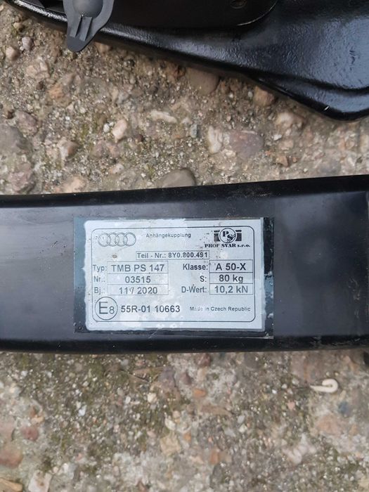 Oryginalny nowy hak holowiczy audi A3 8Y wysyłka 50 zł