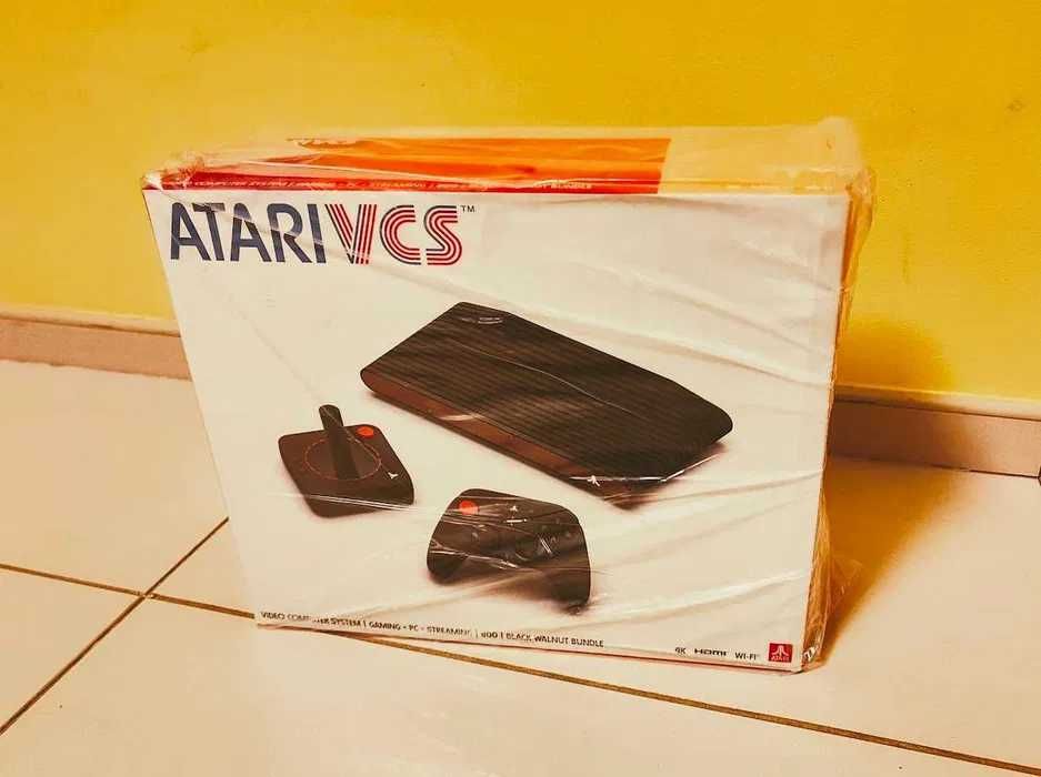 Atari VCS All-In Bundle Bluetooth HDMI USB Kolor Black Walnut