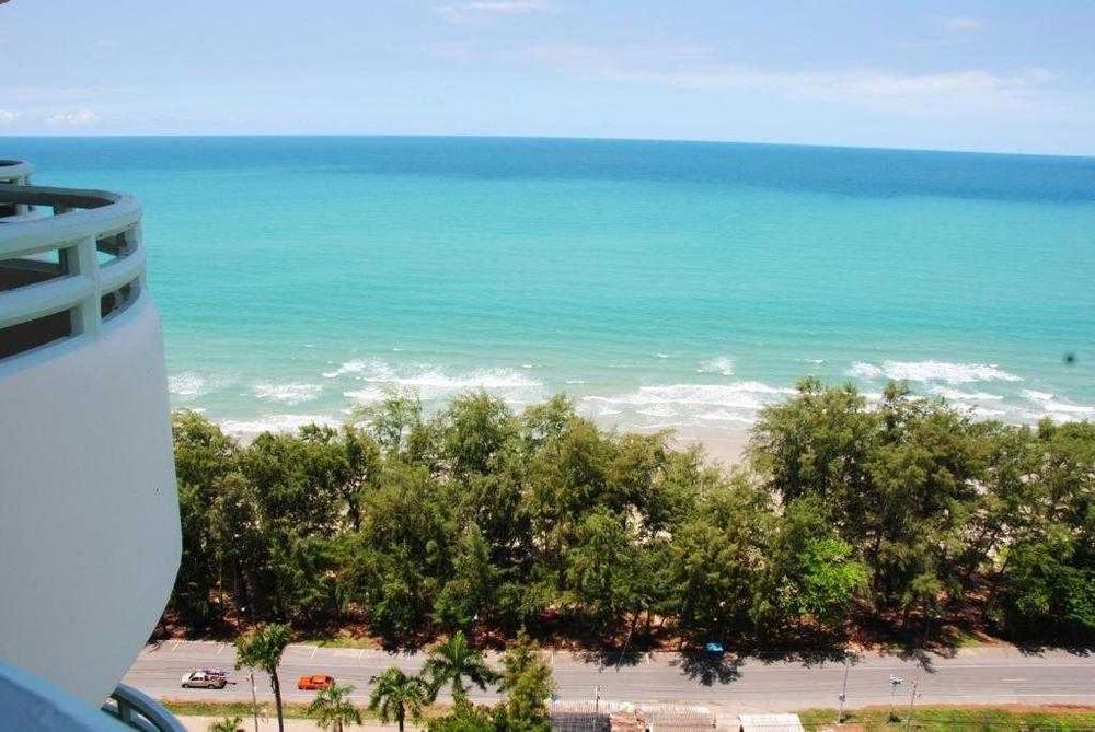 Оренда однокімнатної квартири в Тайланді на березі Сіамської затоки.