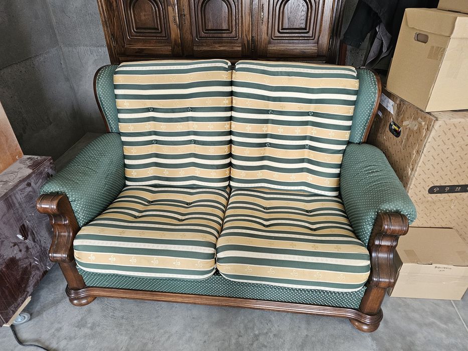 Sofa i dwa fotele