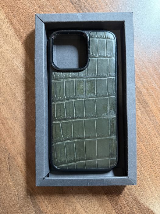 Продам чохол з натуральної шкіри крокодила