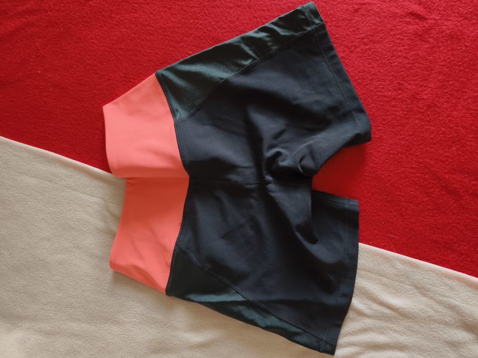 Krótkie spodenki sportowe H&M rozm. S