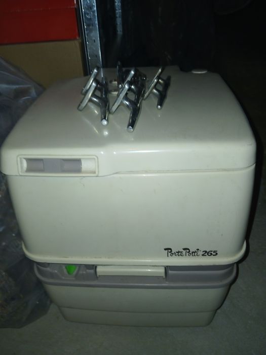 Sprzedam wc na jacht