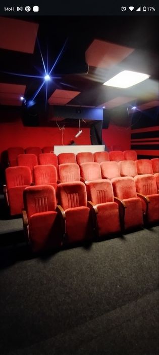 Крісла для кінонотеатра та зал очікування 30 шт