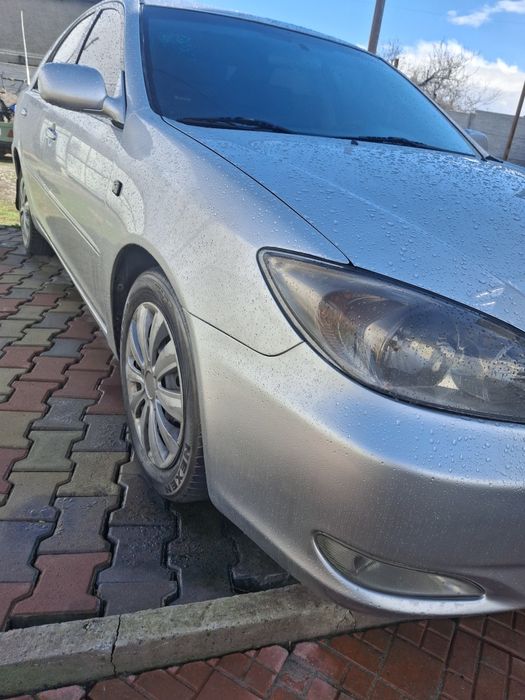 Toyota Camry продам ...