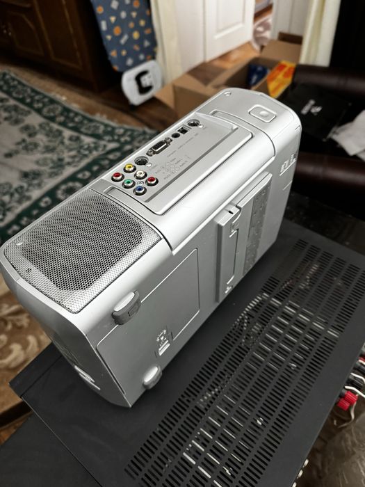 Проектор Pilips В хорошому стані