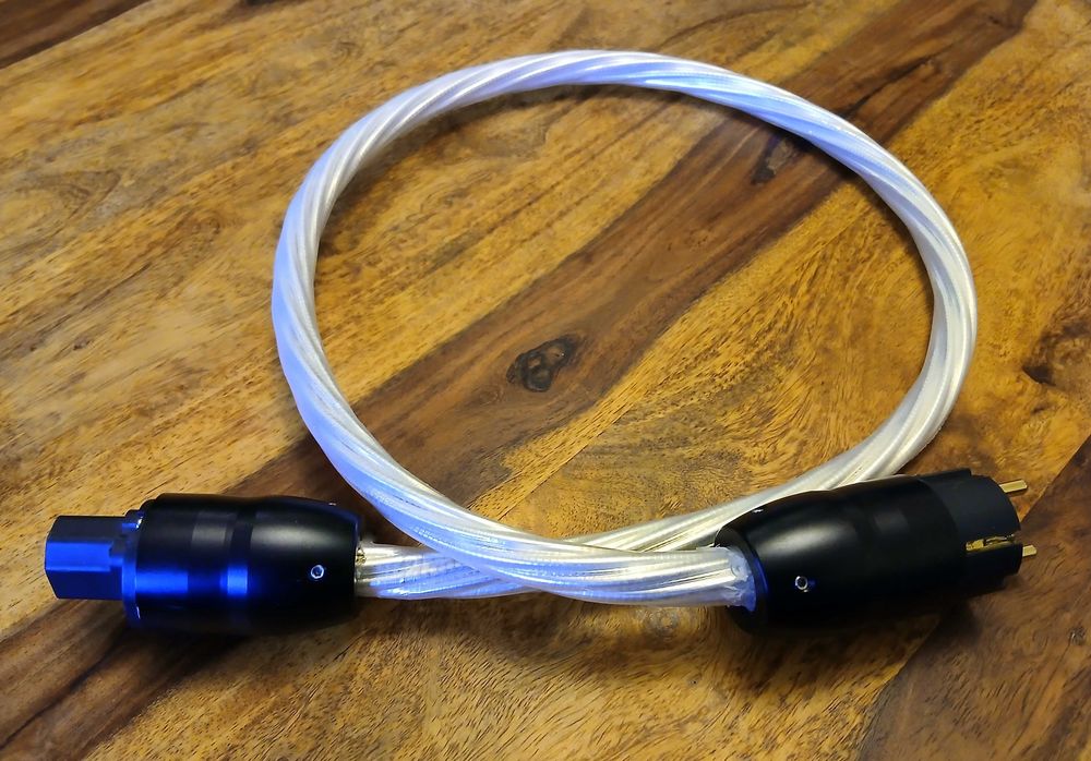 kabel zasilający Valab Supreme Black CuTe