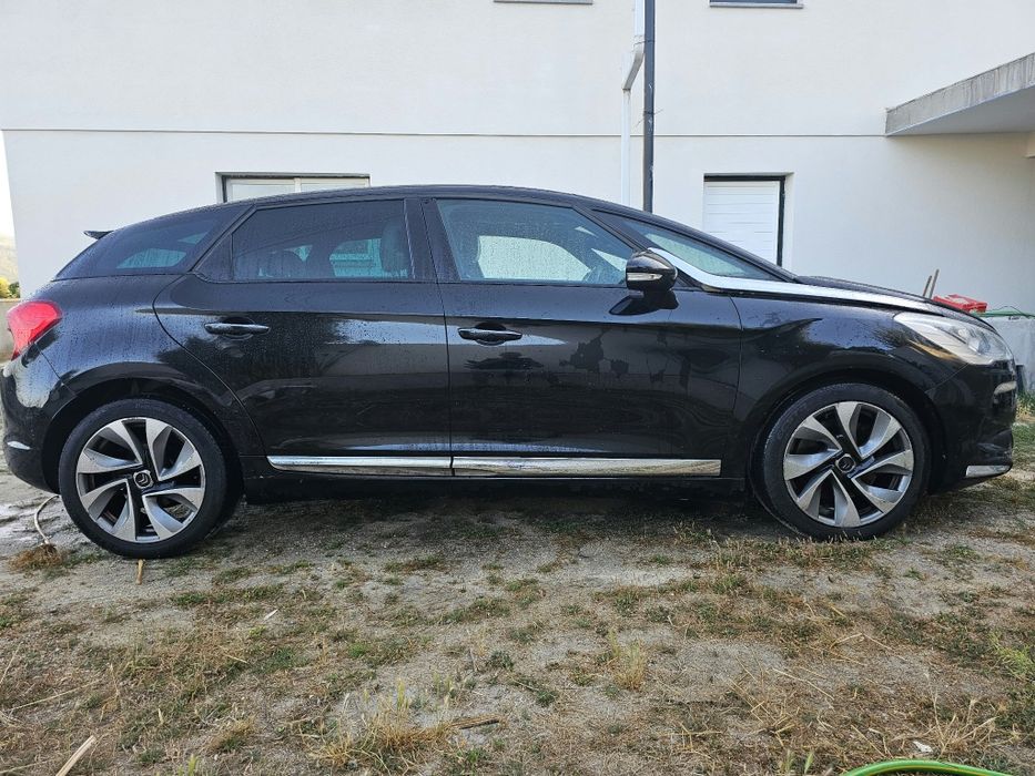 Citroën DS5 2.0 HDi  Diesel puro 163 CV So Chic