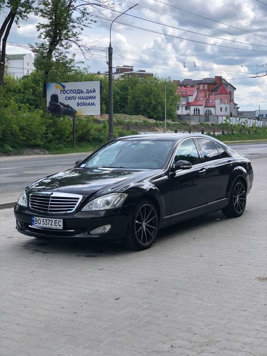 Mercedes-Benz W221 S-клас