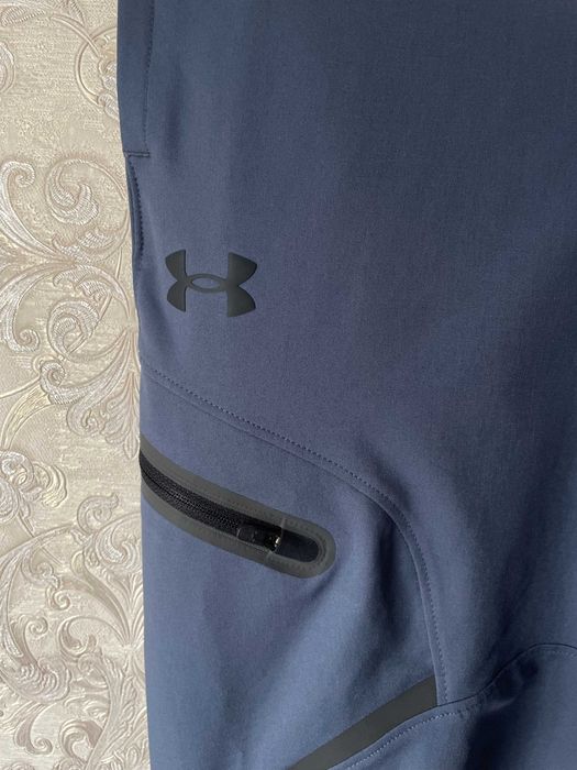 Штани чоловічі UA Unstoppable Men's Cargo Pants р.М