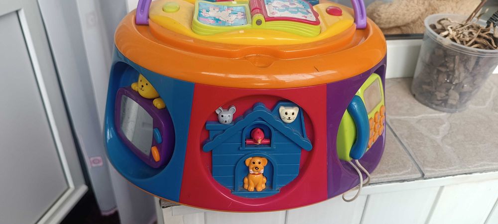 Дитячий ігровий центр kiddieland