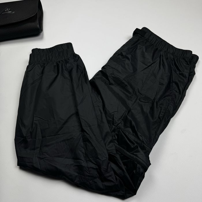 Нейлонові штани Nike Cargo