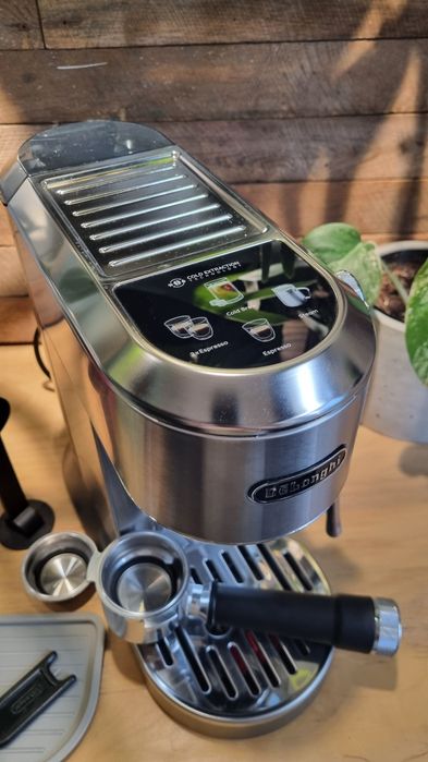 DELONGHI Dedica Duo EC890.M (Cold Brew)