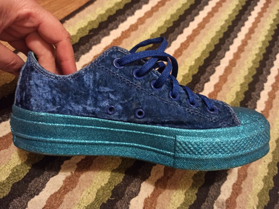 Converse  оригінал, лімітований випуск Disney