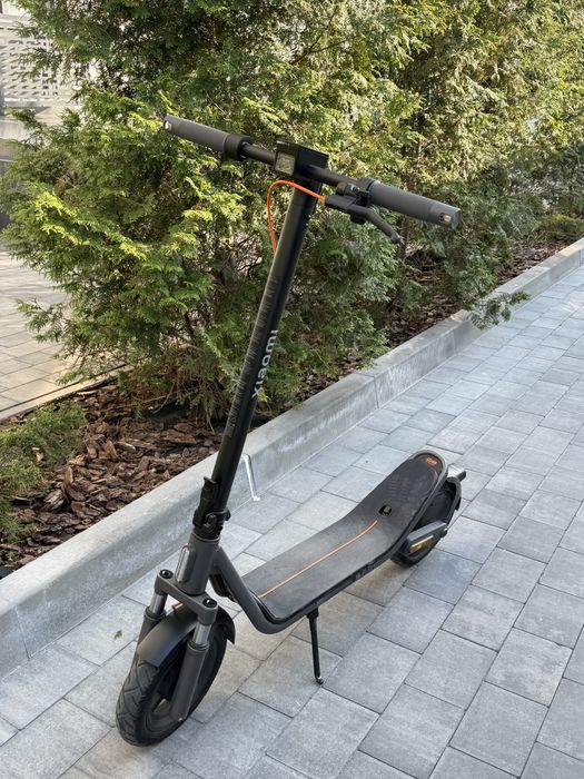 Електросамокат Xiaomi Electric Scooter 6