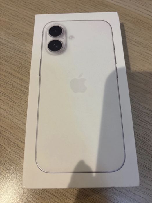 iPhone 16 128GB Branco (Novo / Selado)
