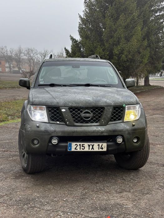 Продам Nissan Pathfinder 2.5 D