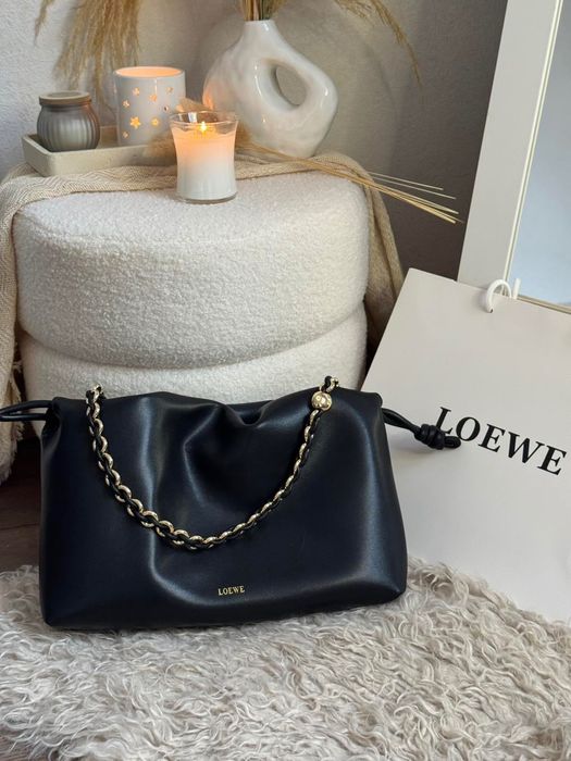 Жіноча шкіряна сумка Loewe Flamenco