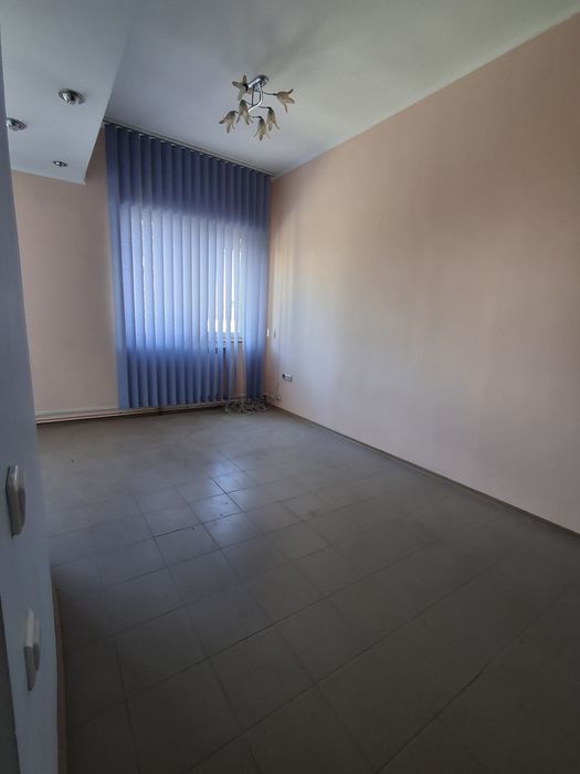 Оренда офісних приміщень біля складської зони