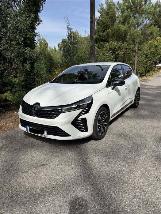 Renault Clio 1.6 E-Tech Full Hybrid Techno