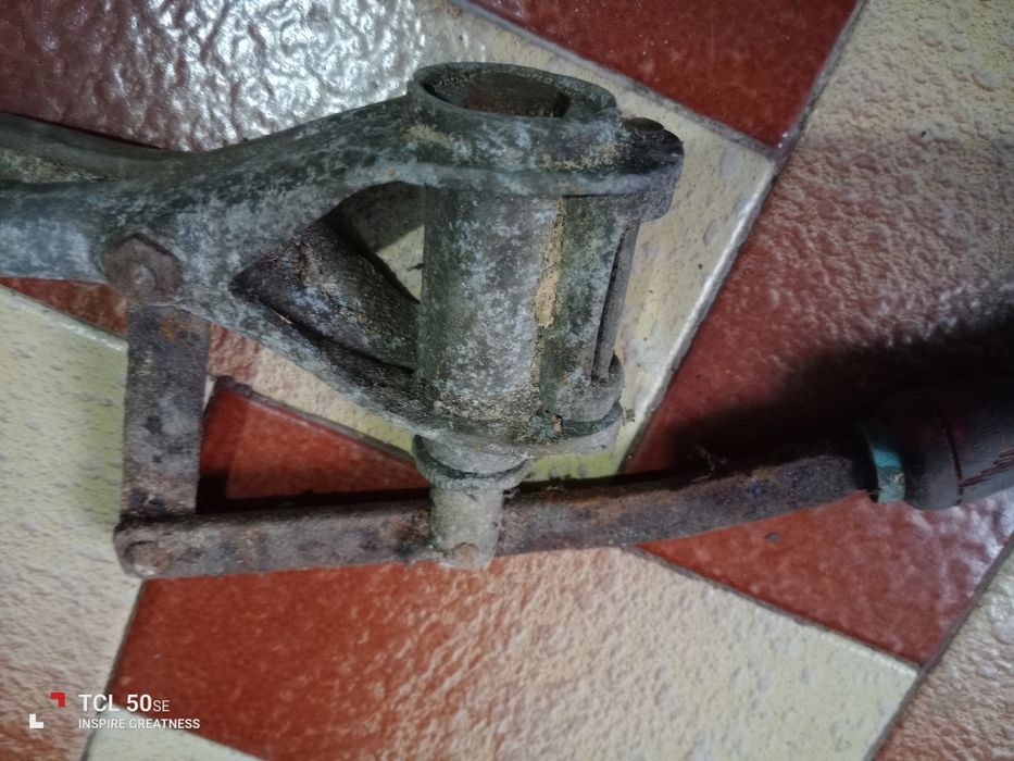 Engarrafador de garrafas muito antigo para decoração ou colecionadores