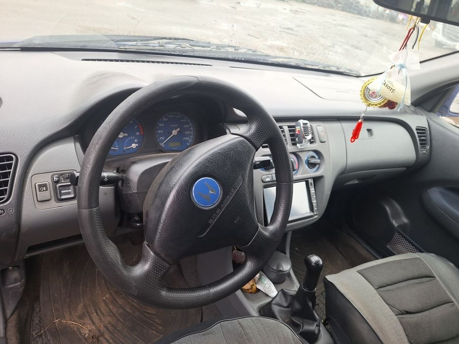 В продажу Honda HR-V