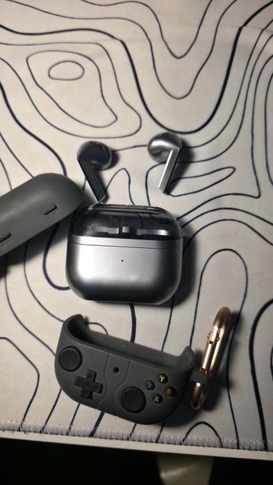 Samsung Buds 3  fones