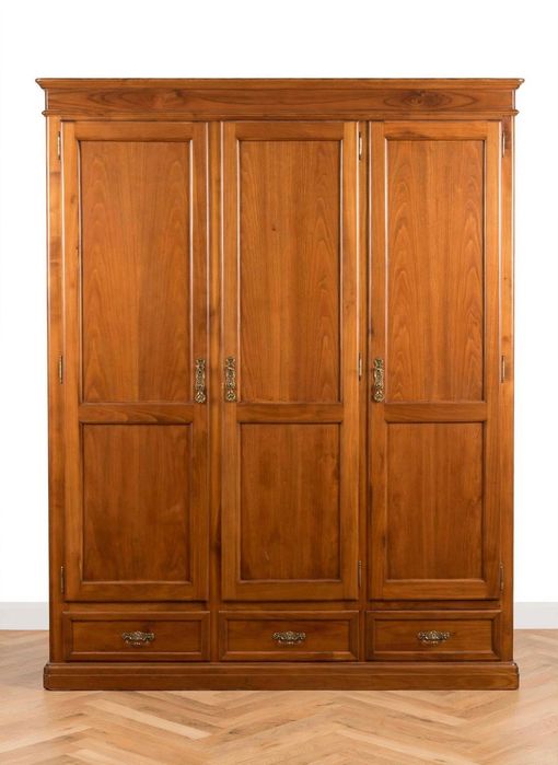 Conjunto de quarto em pinho mel – guarda-fatos + cómodaConjunto de quarto em pinho mel – guarda-fatos + cómoda