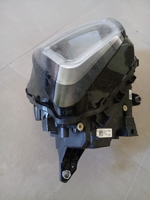 Farol Mini Countryman U25 2024