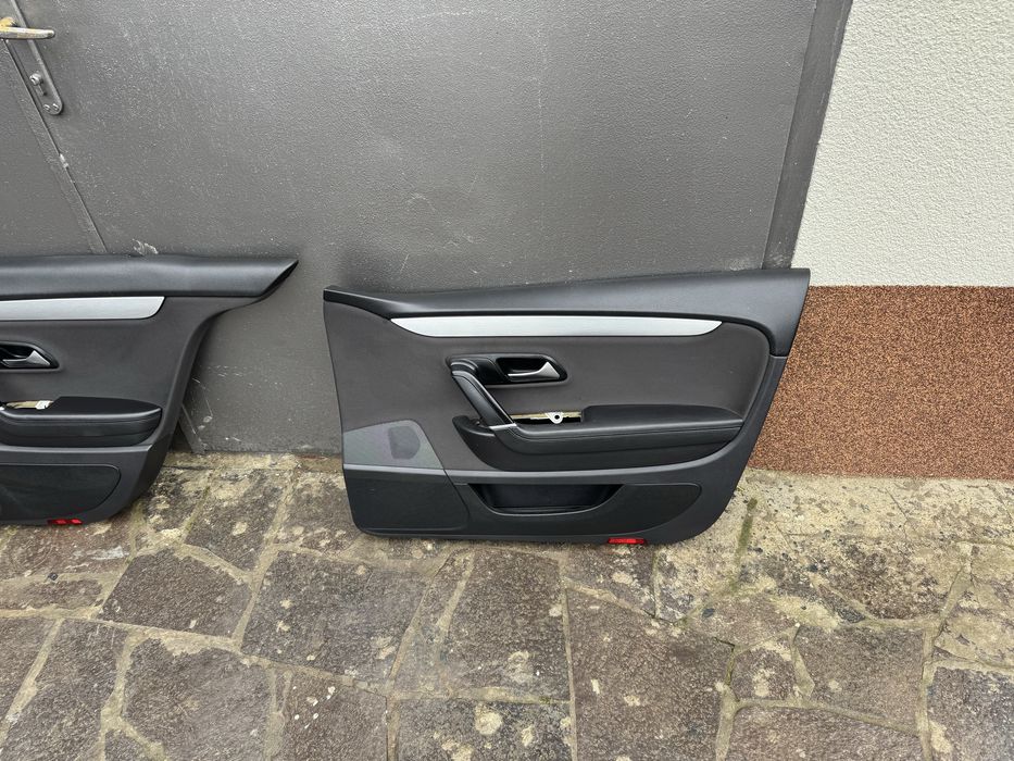 Дверні карти Passat CC 2010 рік