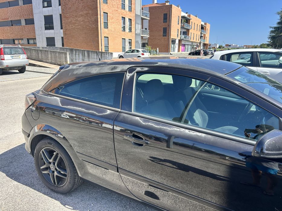 Opel astra h gtc 1.7
