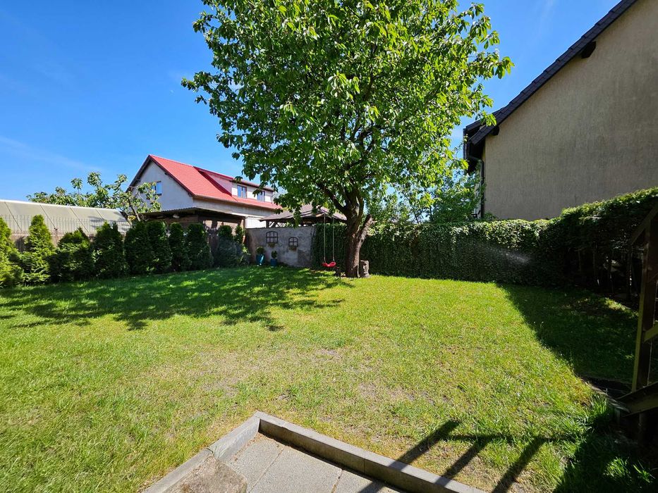 Sprzedam dom w zabudowie bliźniaczej w Złotowie.