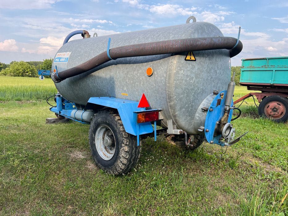 Beczkowóz Pomot 4000L