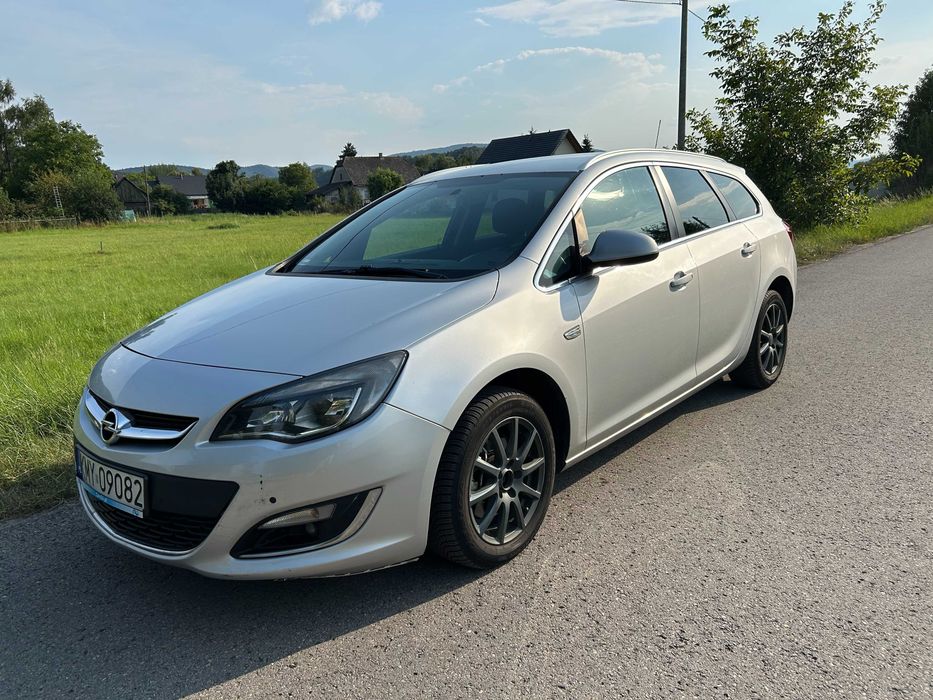 Opel Astra Sports tourer 1,7 CDTI 130 KM