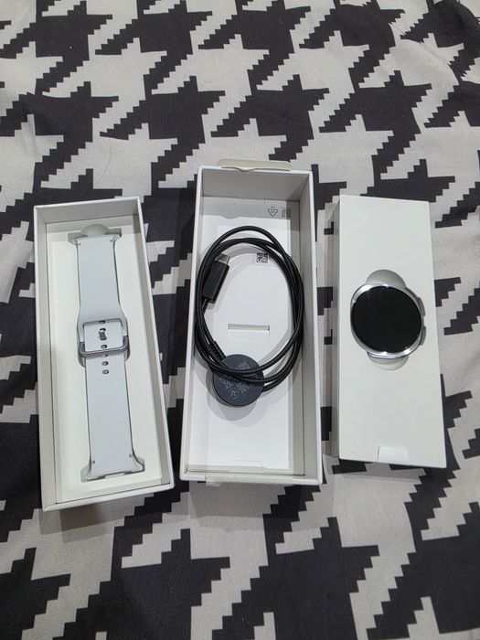 Watch8 samsung branco