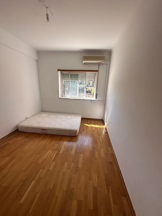 Quarto solteiro ou casal