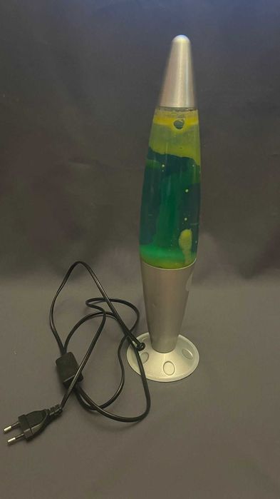 Używana lampa Lava