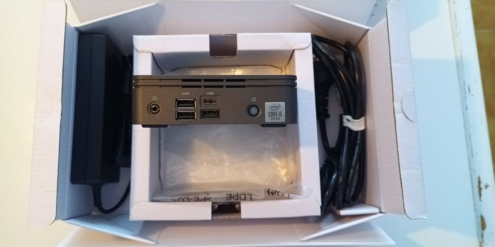 Mini PC Gigabyte 8GB 256Nvme Core i5