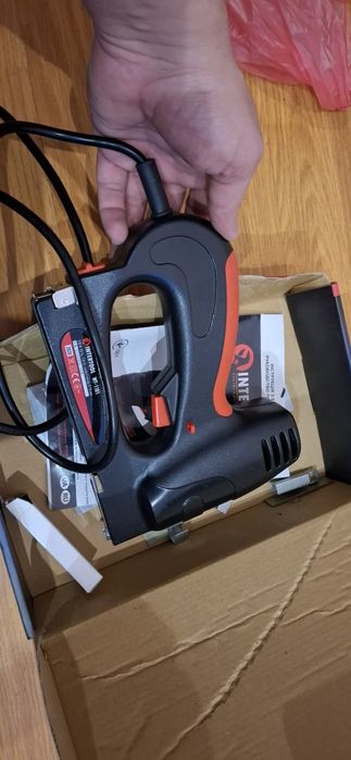 Степлер электрический