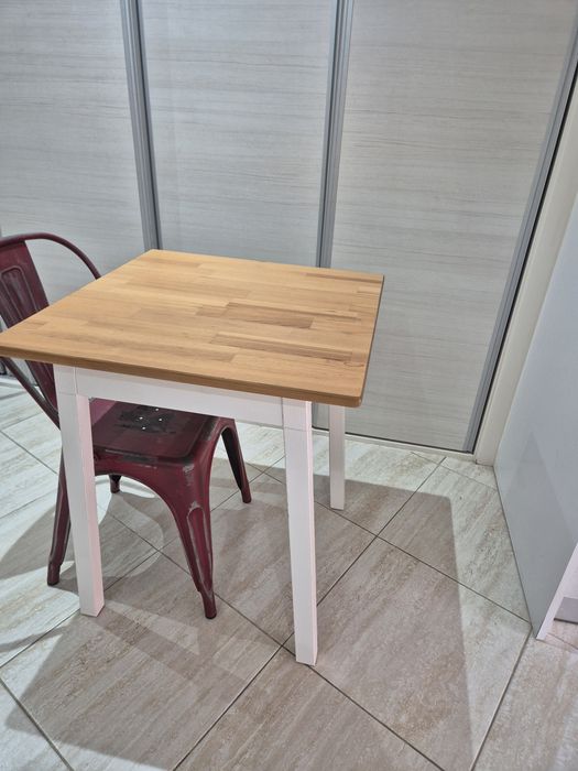Mesa Pinntorp - Ikea