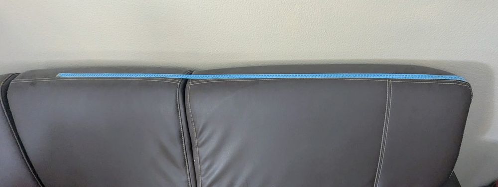 Sofá de canto em pele.