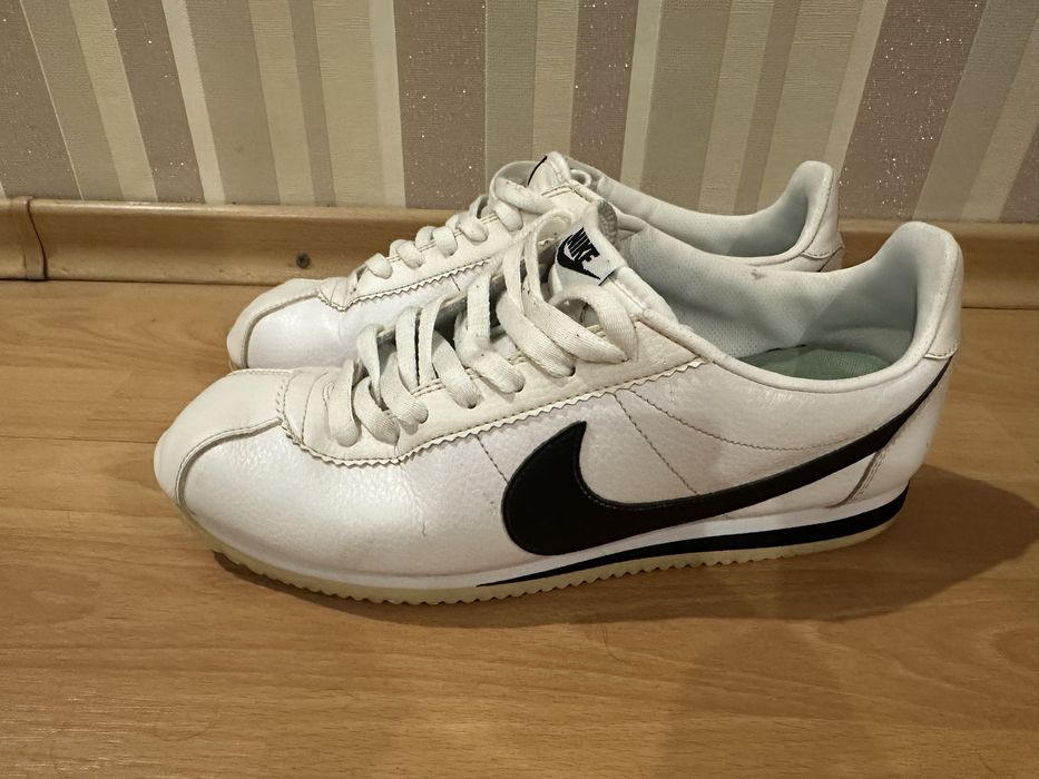 Продам кроссовки  Nike Classic Cortez Leather White Мужские