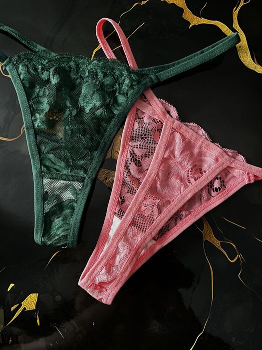 .кружевні стрінги.