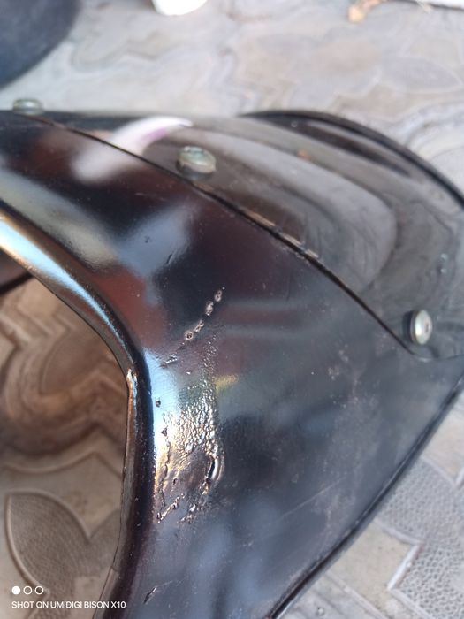 Фара от мотоцикла с защитой от