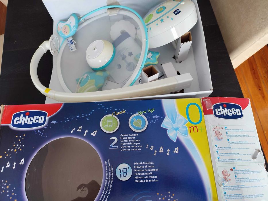 Mobile de berço com dupla projeção Chicco