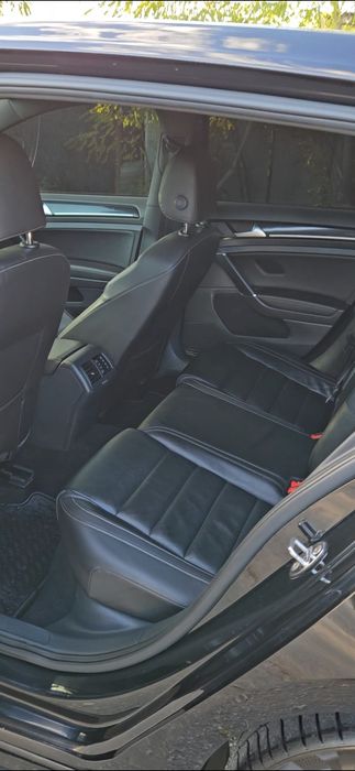 Golf R 2016 год 385 л.с